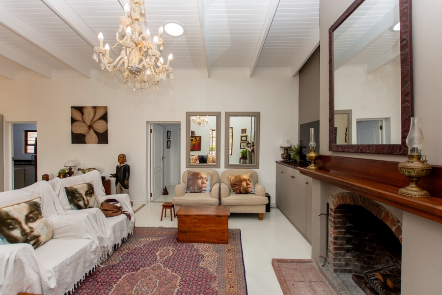 7 Bedroom Property for Sale in Paternoster Western Cape